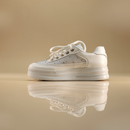 Tenis Blancos con Detalle Brillante